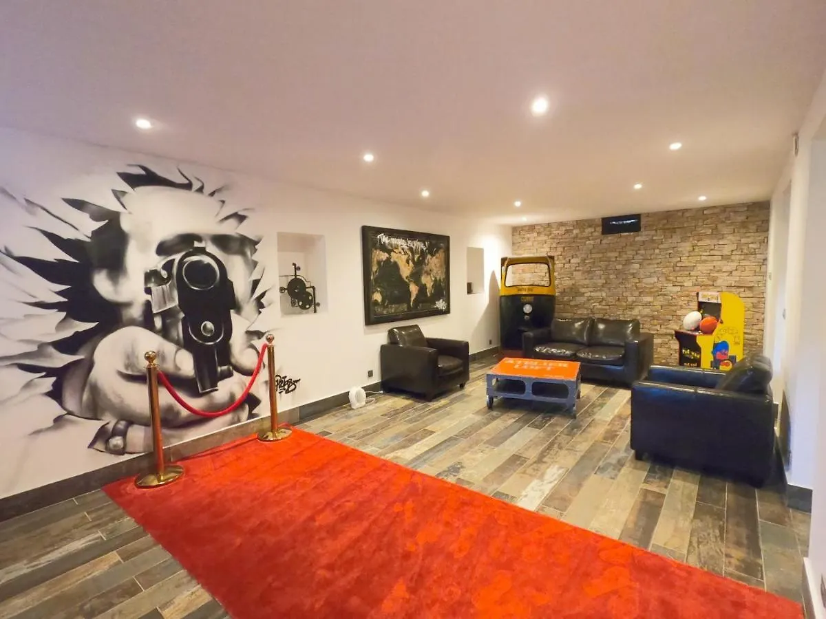 Superbe Maison 6 Ch, 4 Sdb, Terrasses Et Billard Канны 0*,