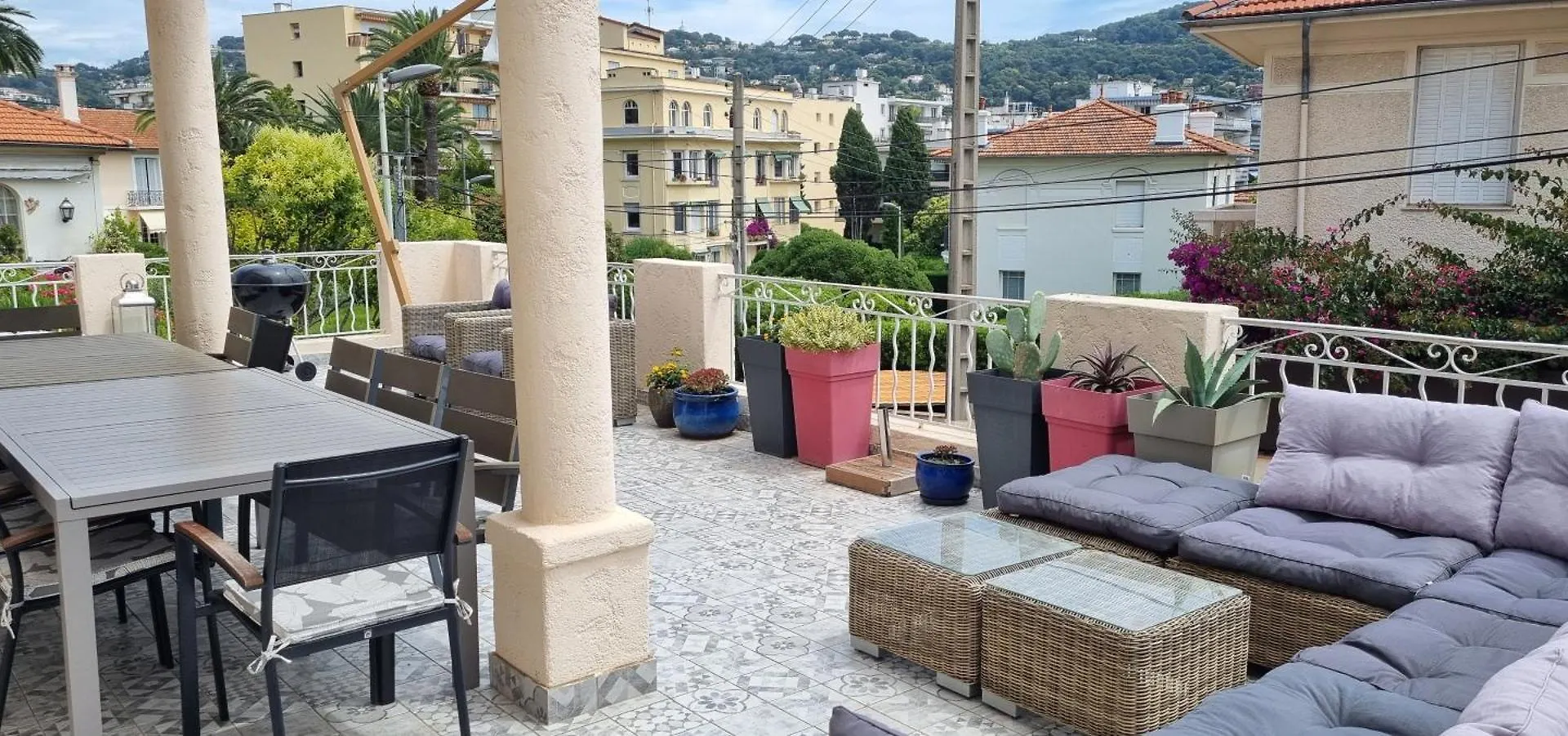 Вилла Superbe Maison 6 Ch, 4 Sdb, Terrasses Et Billard Канны